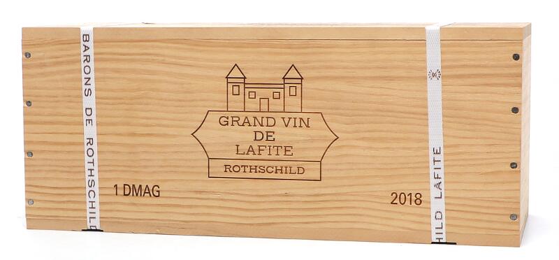 Se - Château Lafite Rothschild 1. Cru Pauillac 2018 - 300 cl. hos Falkensten Vin