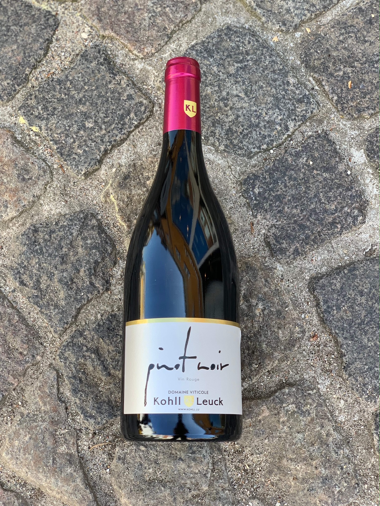 Se Rødvin - Pinot Noir Kelterberg Barriqué Argent 2020 Kohll Leuck Luxembourg hos Falkensten Vin