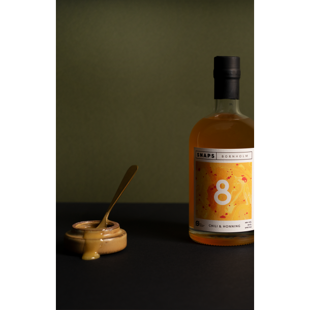 № 8 Chili &amp; Honning Snaps 40% - 50 cl
