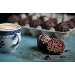 Prisvindende Romkugler! fra N�rre Aaby bageri - 15 stk. �ggebakke