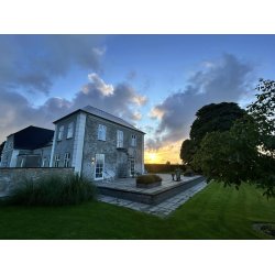 Smagning &amp; Dinner p� Femh�j fredag d. 21. februar