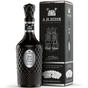 A.H. Riise Ultra Non Plus Black 42% 70 cl